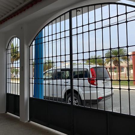 Beach House In Punta Carnero Salinas / Casa Zewnętrze zdjęcie